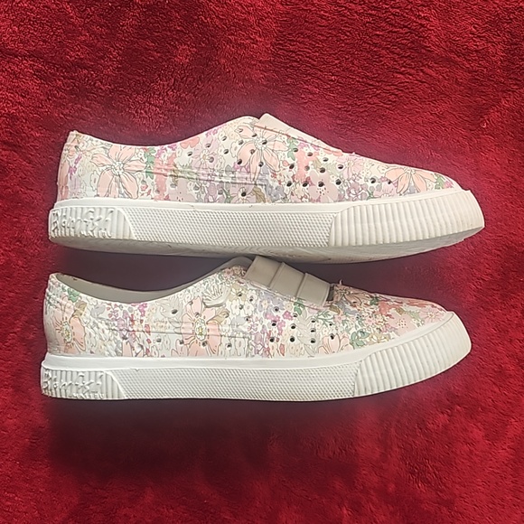 girls size 3 floral shoes - Picture 2 of 4